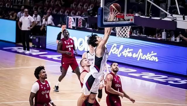 场比赛, 一夜, 归化球员罗