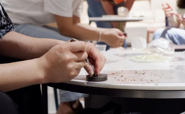 的活力, 年轻人的兴, 夜校挥汗学