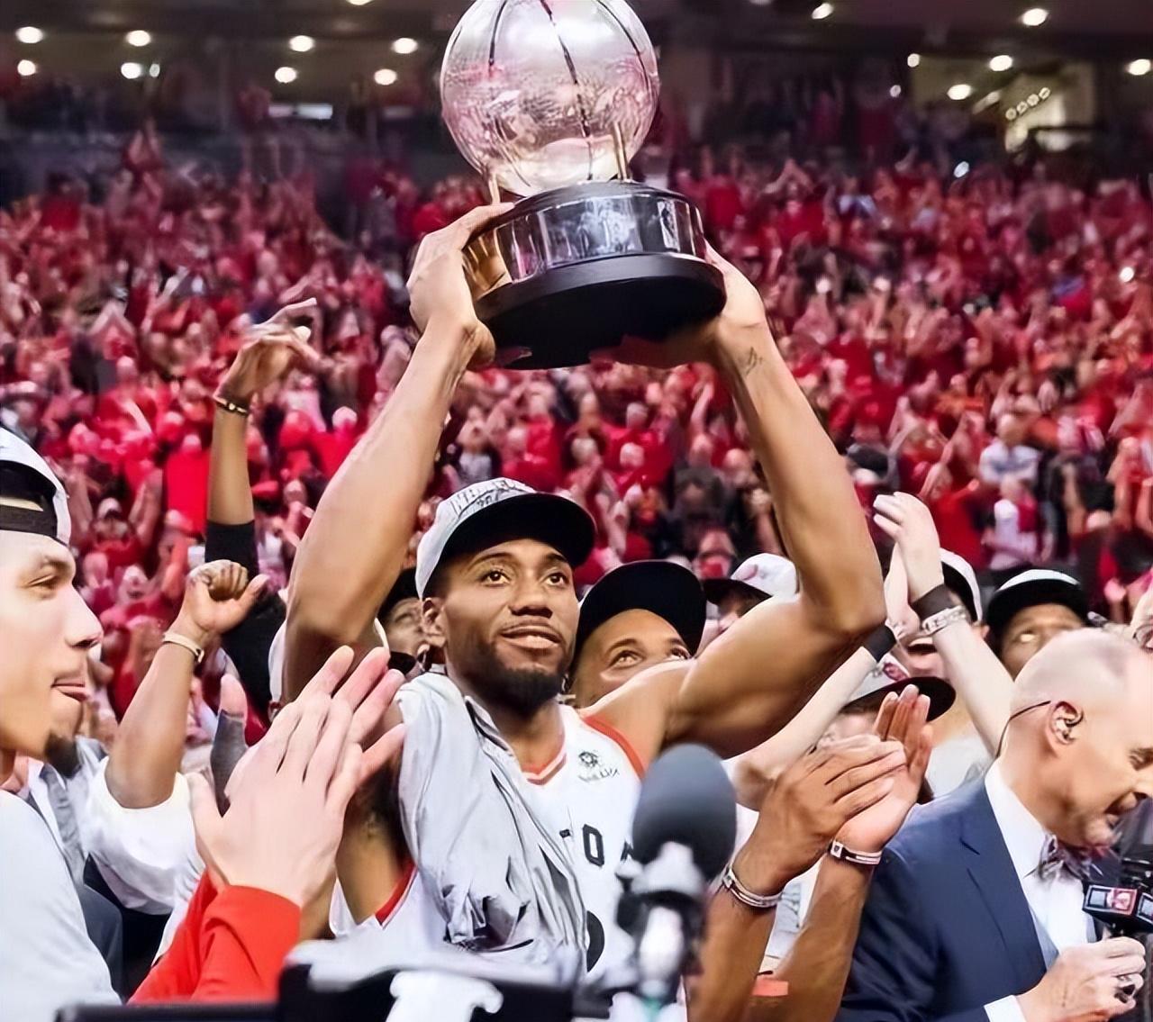 跟马刺队的 跟马刺队的