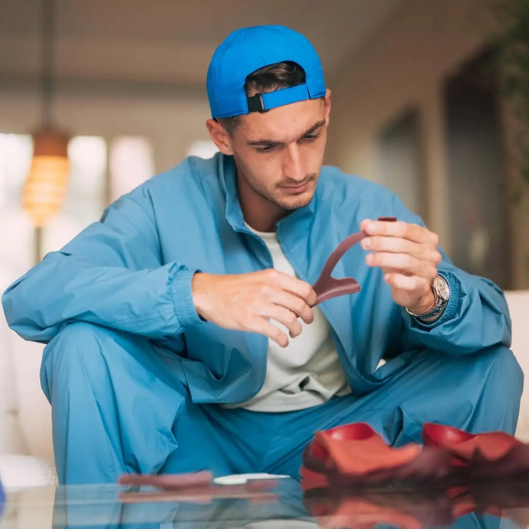 阿特马纳有, img