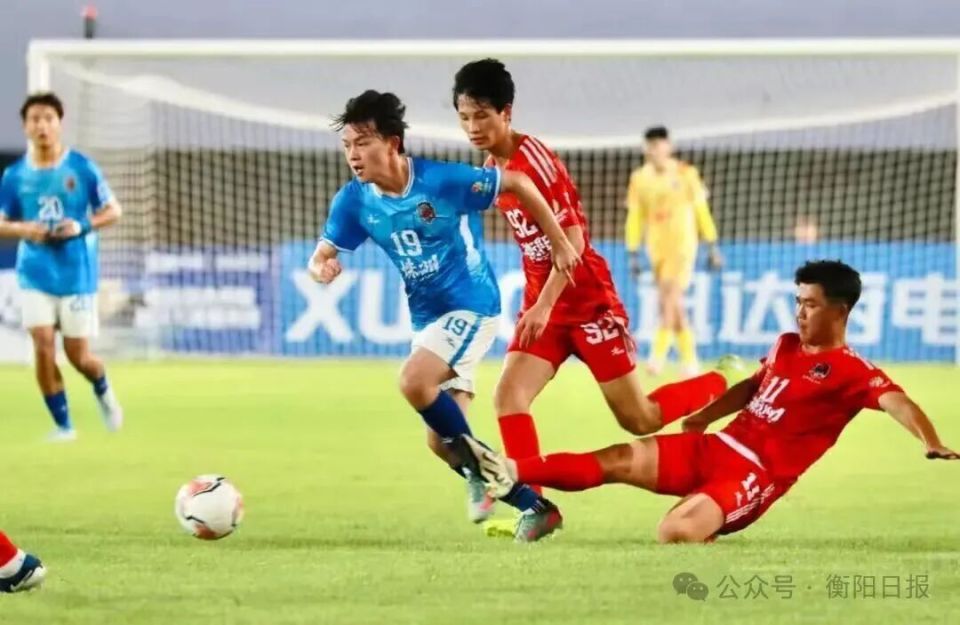 LlKnG, 点到晚上, 小时的专业