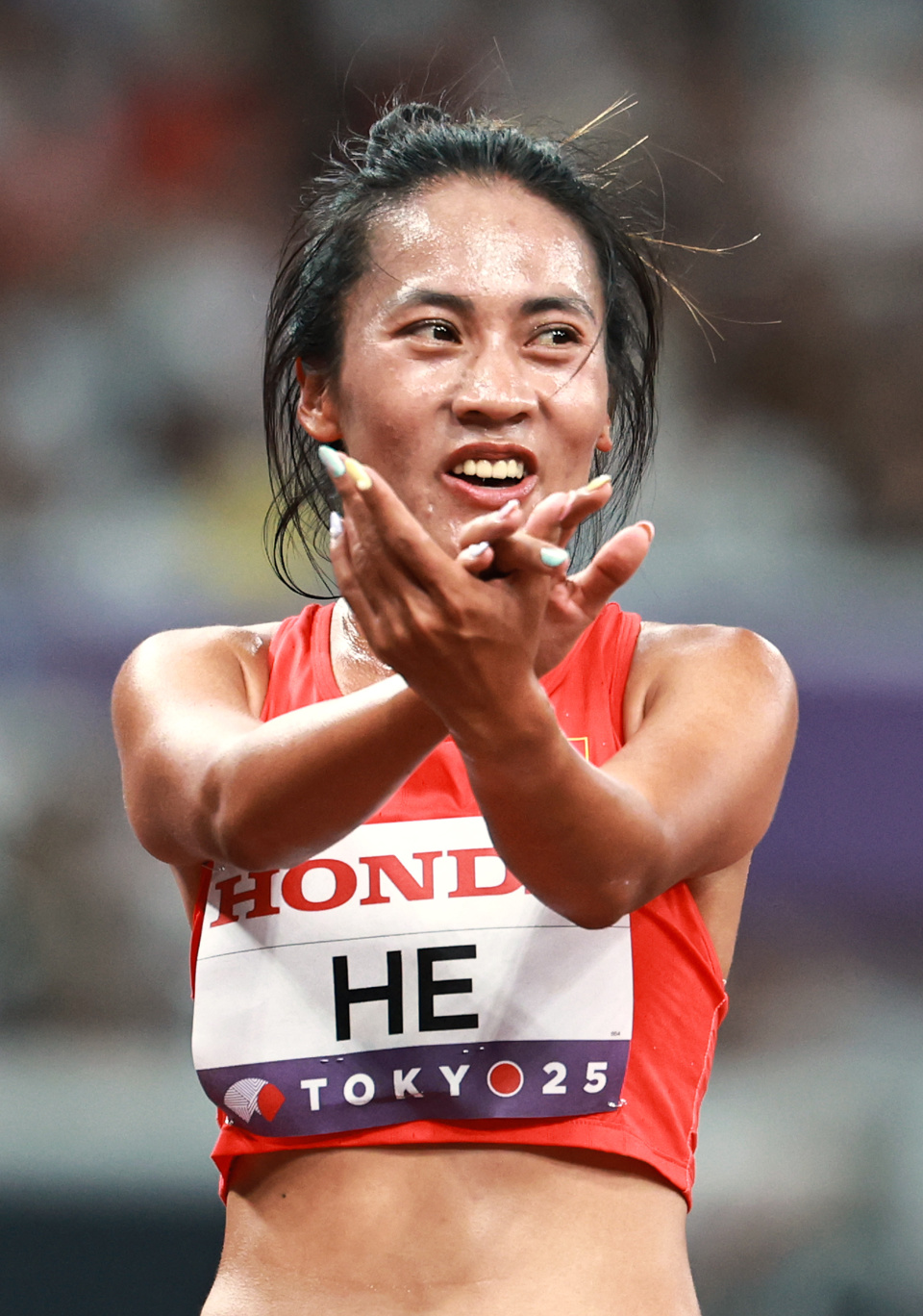 她无缘决赛, PblwF